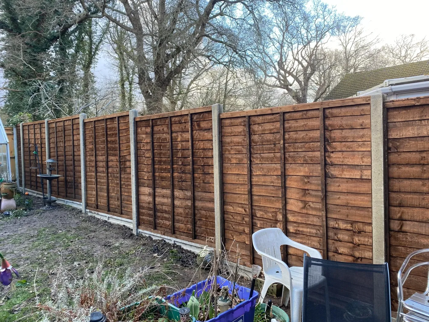 New garden fence installed in Surrey